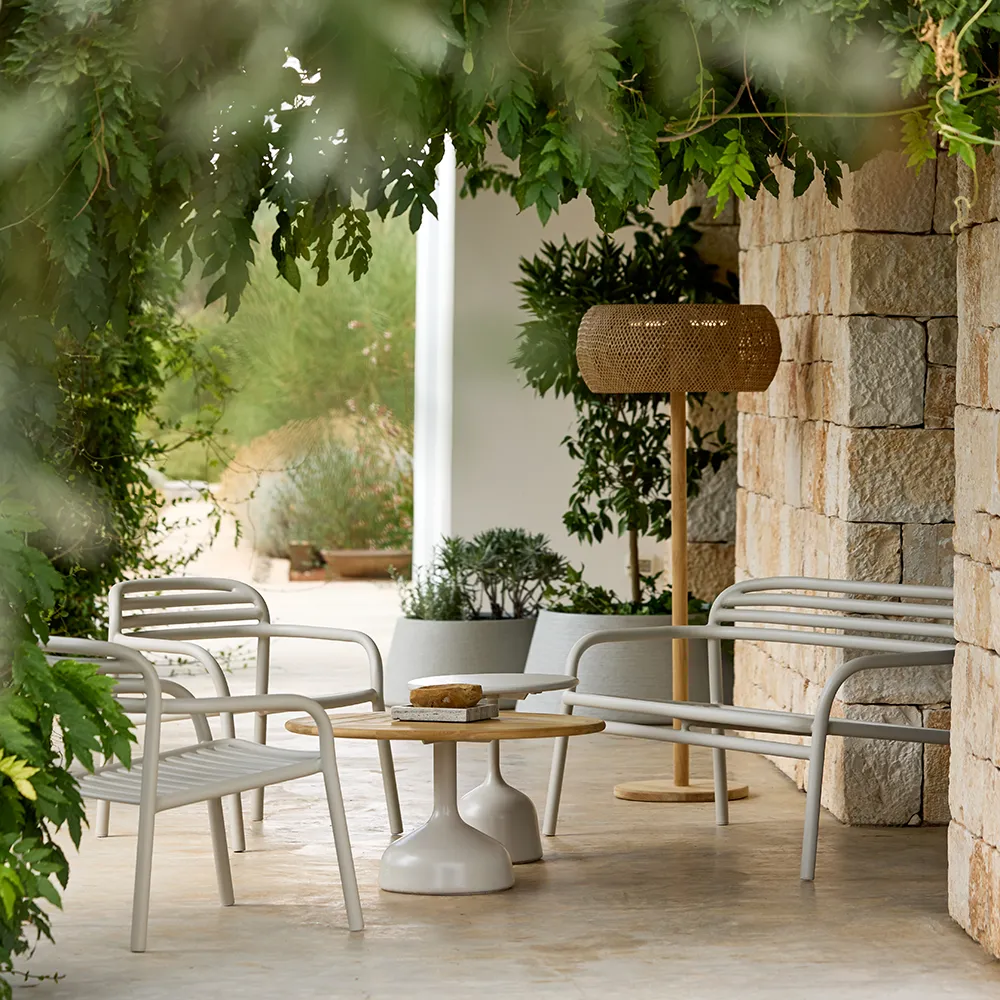 Bliss sofa, stabelbar Sand, aluminium