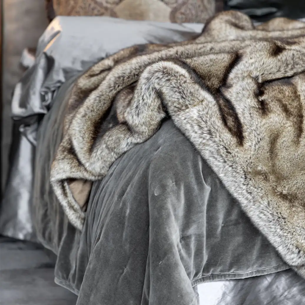 Santana Sengetæppe 260x260 Washed Taupe