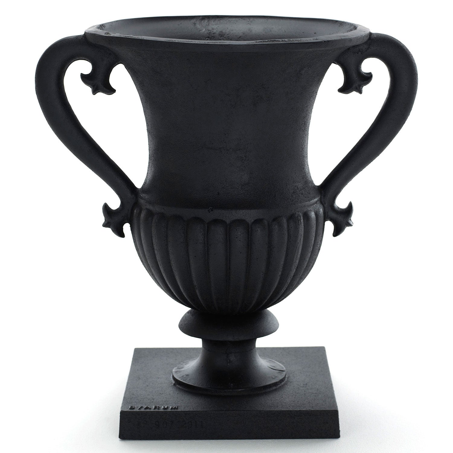 Byarums Bruk, Prakt urne sort