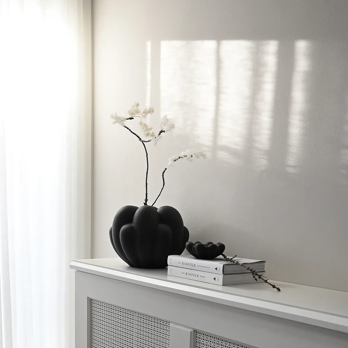 Håndlavet Dekorationsskål Bloom Black Ø 15,5 cm