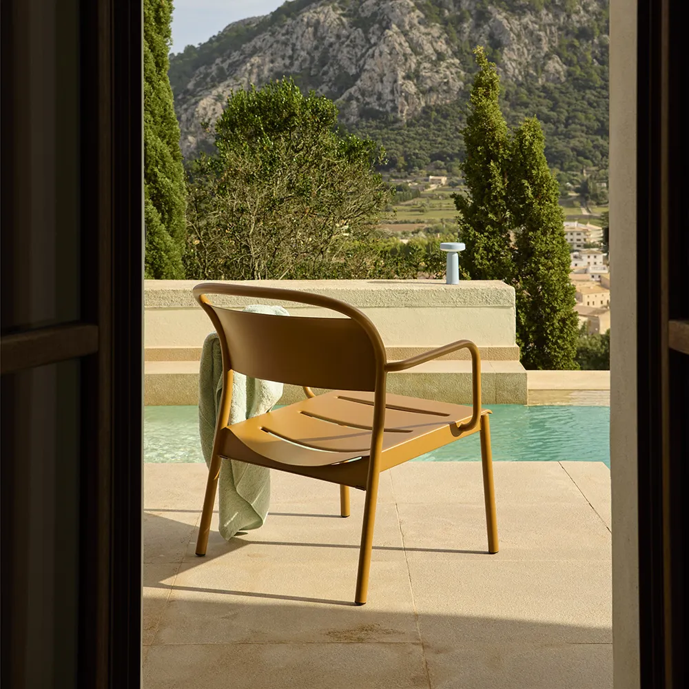 Linear Steel Lænestol Burnt Orange 