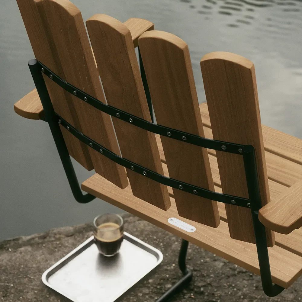 A2 Lænestol ubehandlet teak/sort stel