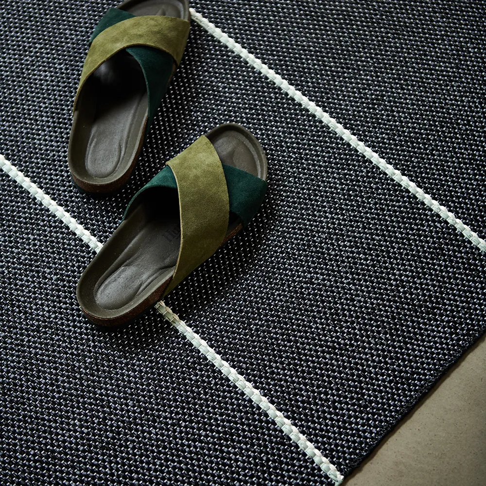 Lea tæppe Black/Misty Mint/Vanilla 70 x 150 cm