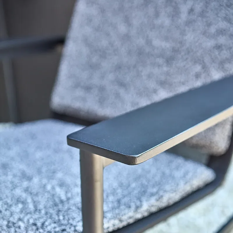 Soro lænestol Sort / Teddy ant