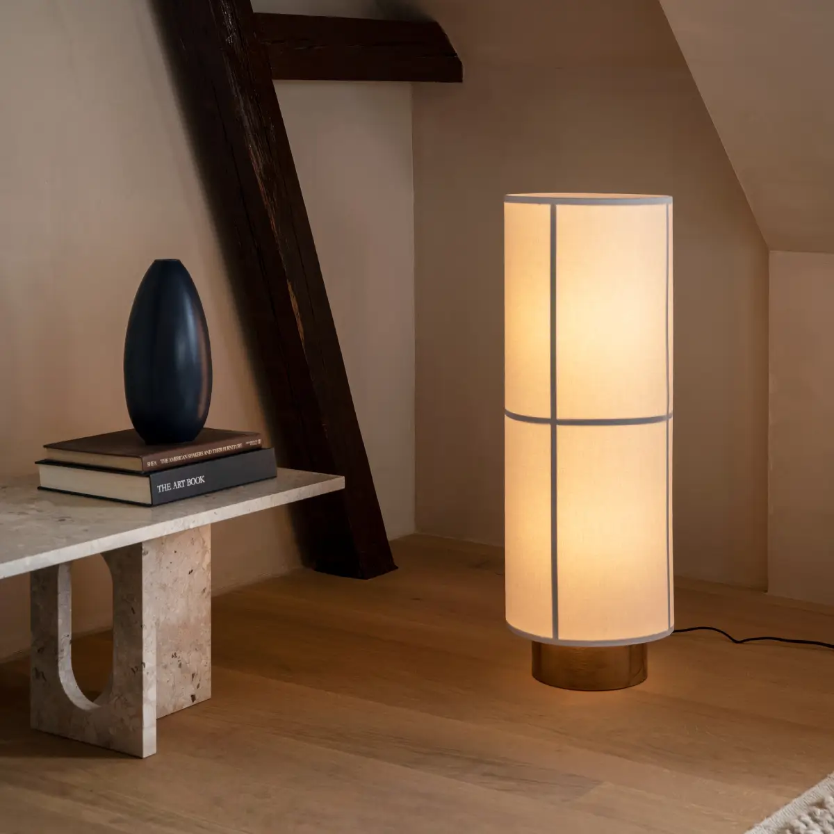 Hashira Gulvlampe Hør Rå H83 cm