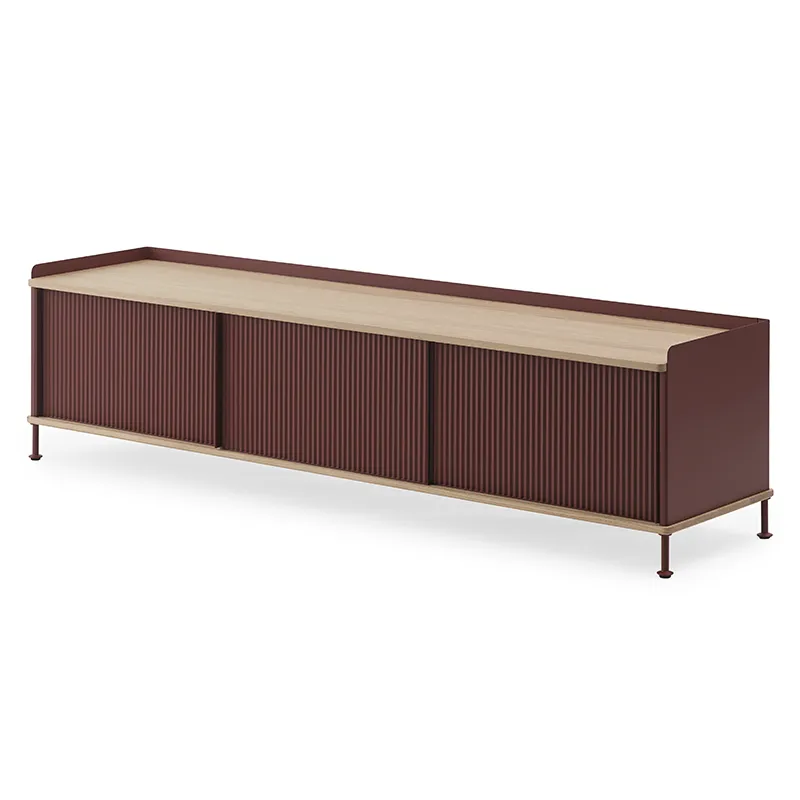 Muuto, Enfold skænk 186 x 45 cm  - oiled oak Deep Red
