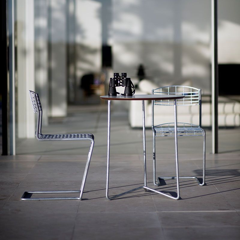 Bord High Tech 60 Hvid Laminat/Varmgalvaniseret Understel Grythyttan Stålmöbler