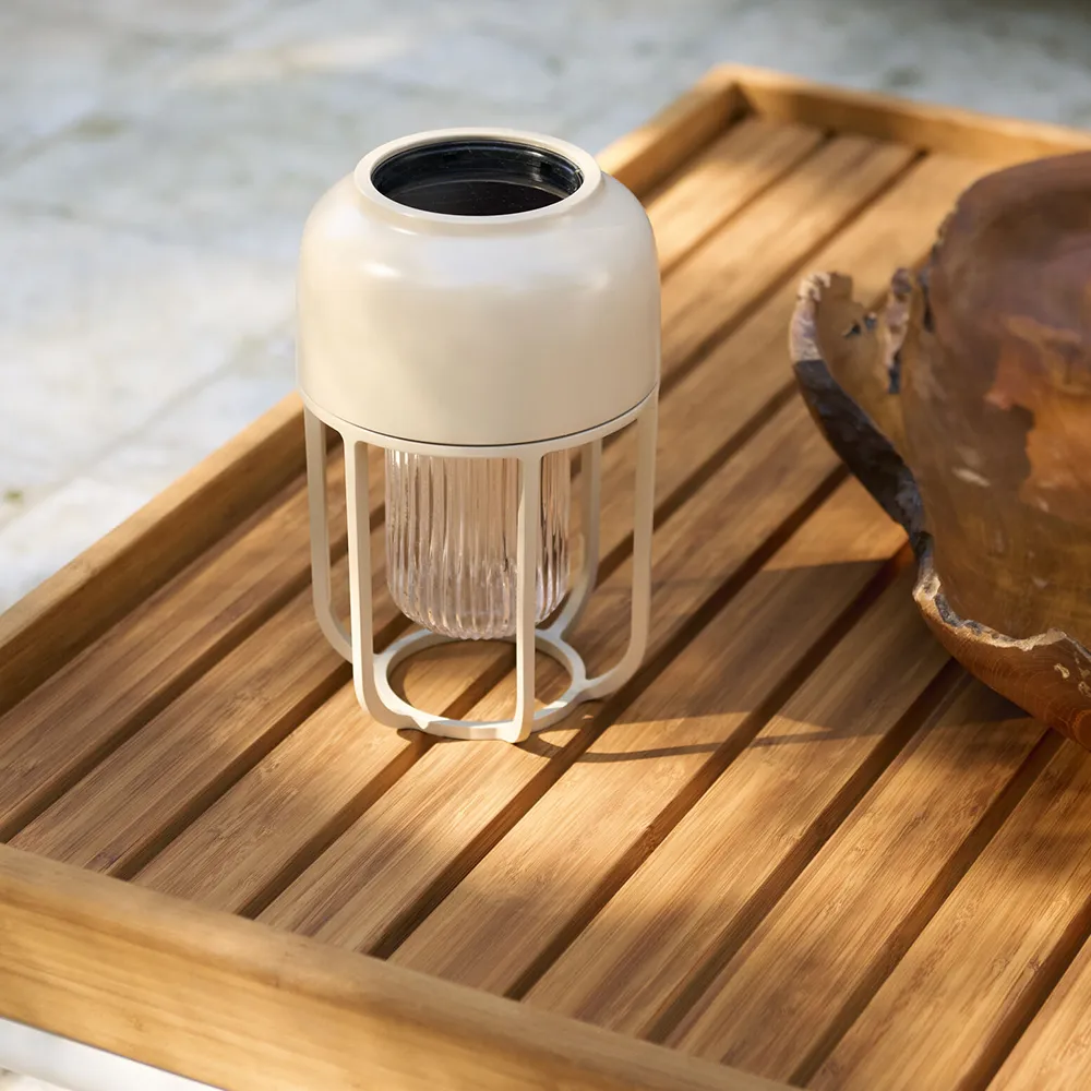 Bærbar solcellelampe LIGHT No.1 Beige