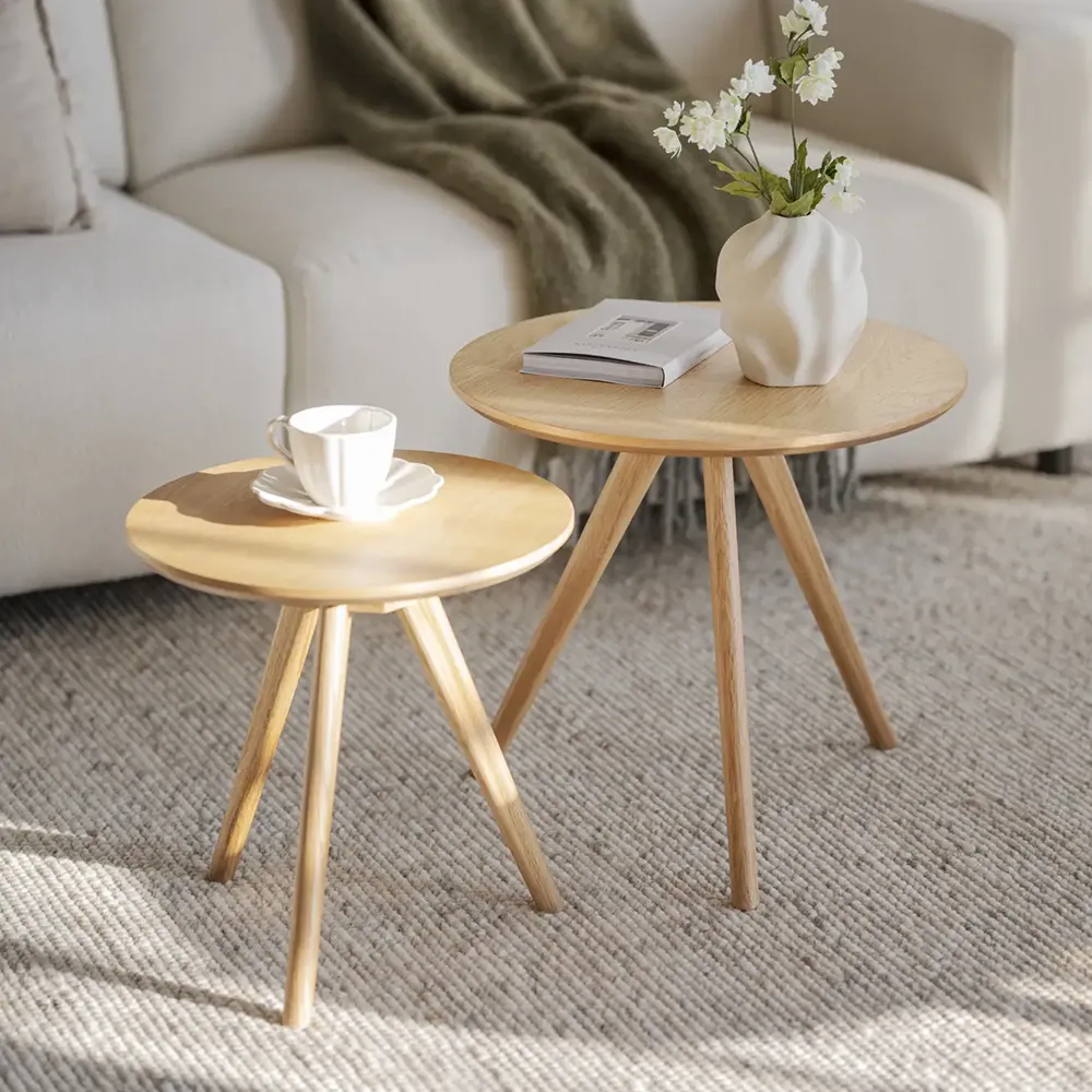 Yumi indskudsborde lakeret eg