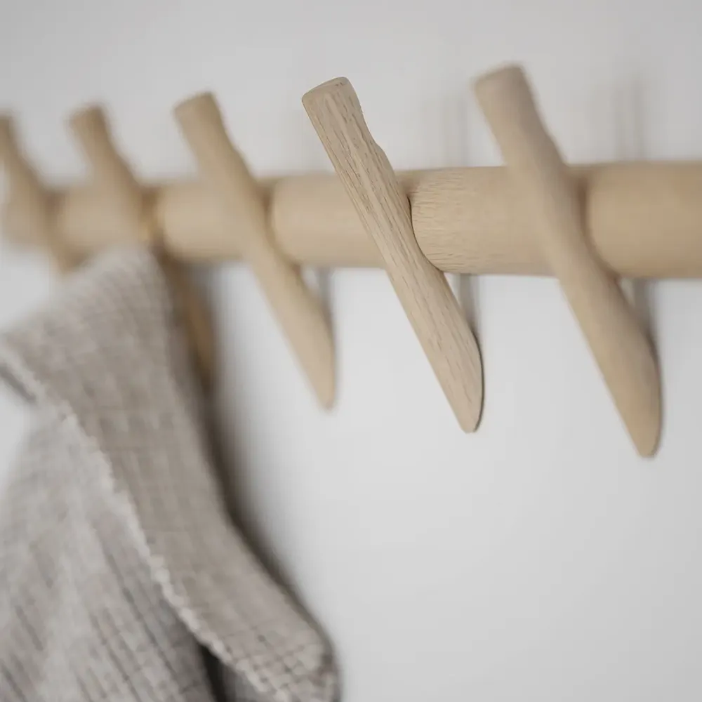 Hillmond Knagerække 65 cm hvidpigmenteret eg