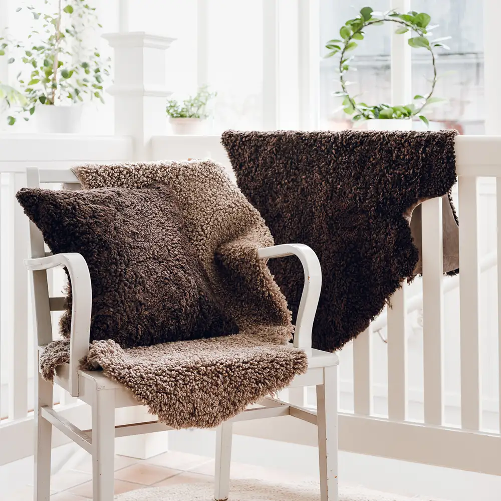 Curly fåreskind 60x95 cm Dark Brown