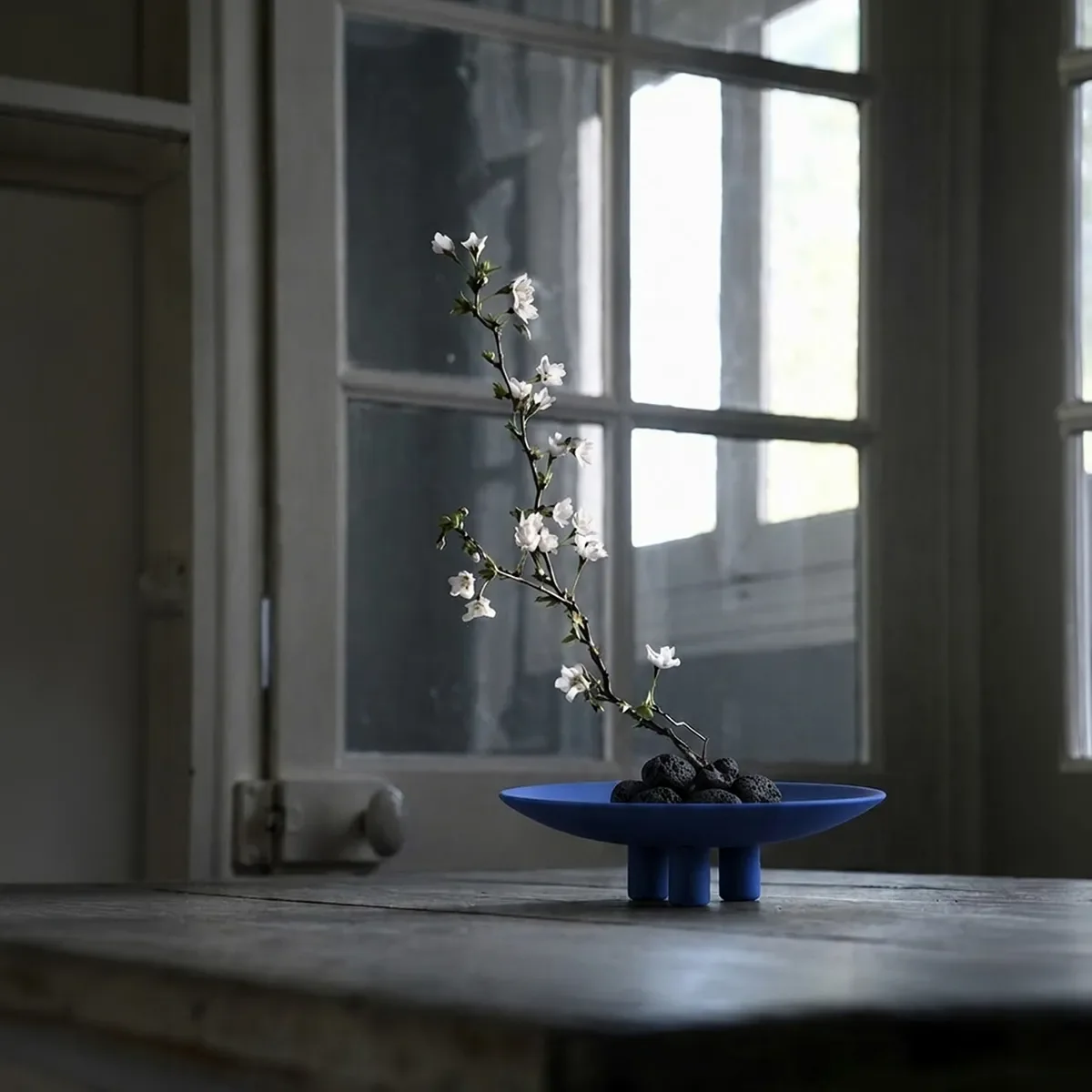 Håndmalet dekorationsfad Duck Mini Marrakech Blue Ø 30 cm