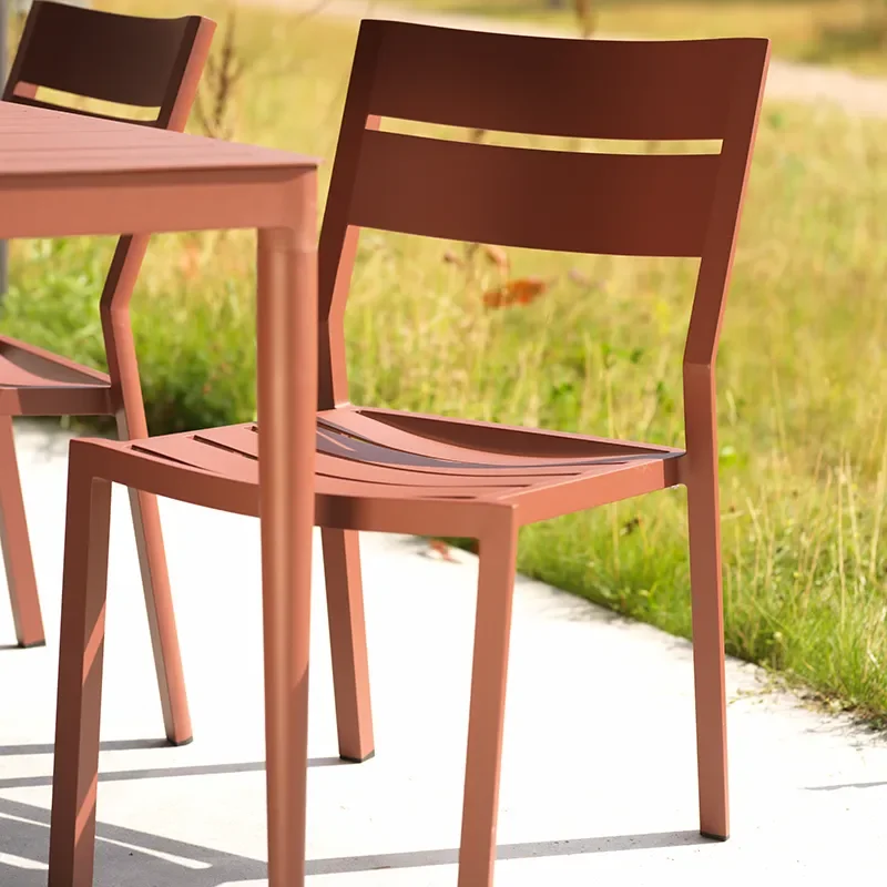 Delia Spisebordsstol Zin Red