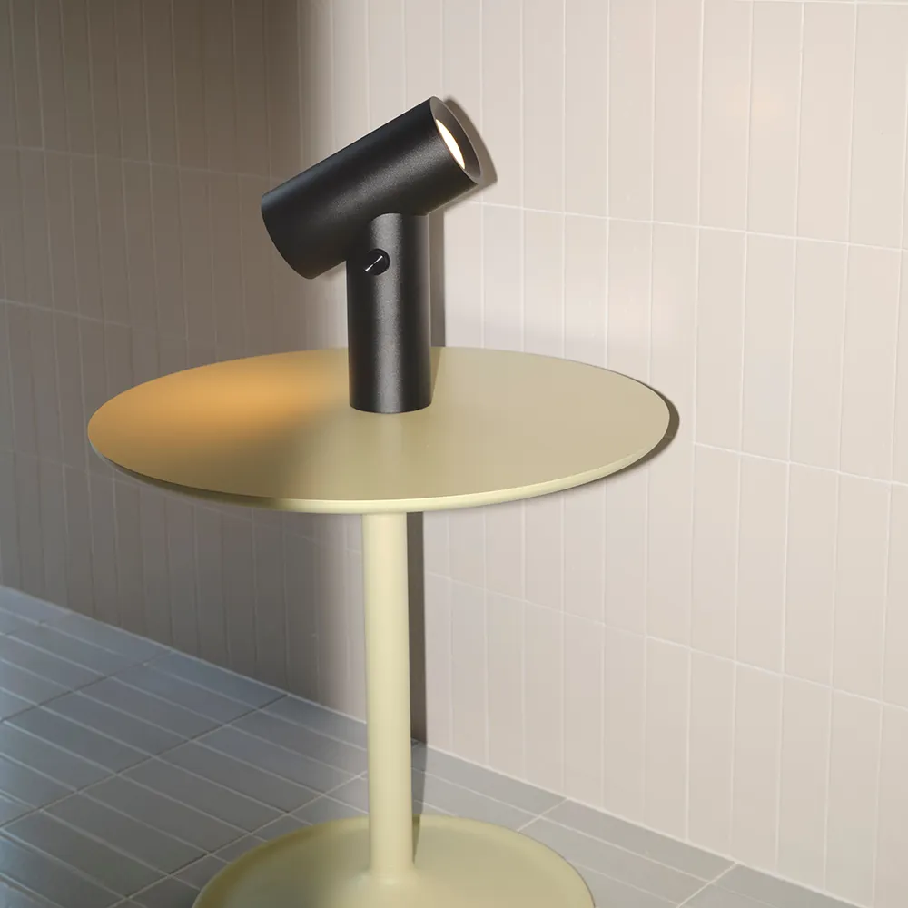 Bærbar udendørslampe Beam Black