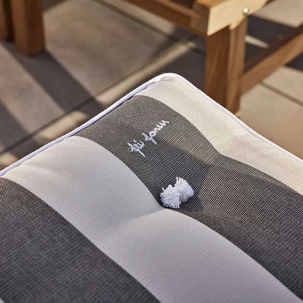 55x55cm Hynde Brunstribet 