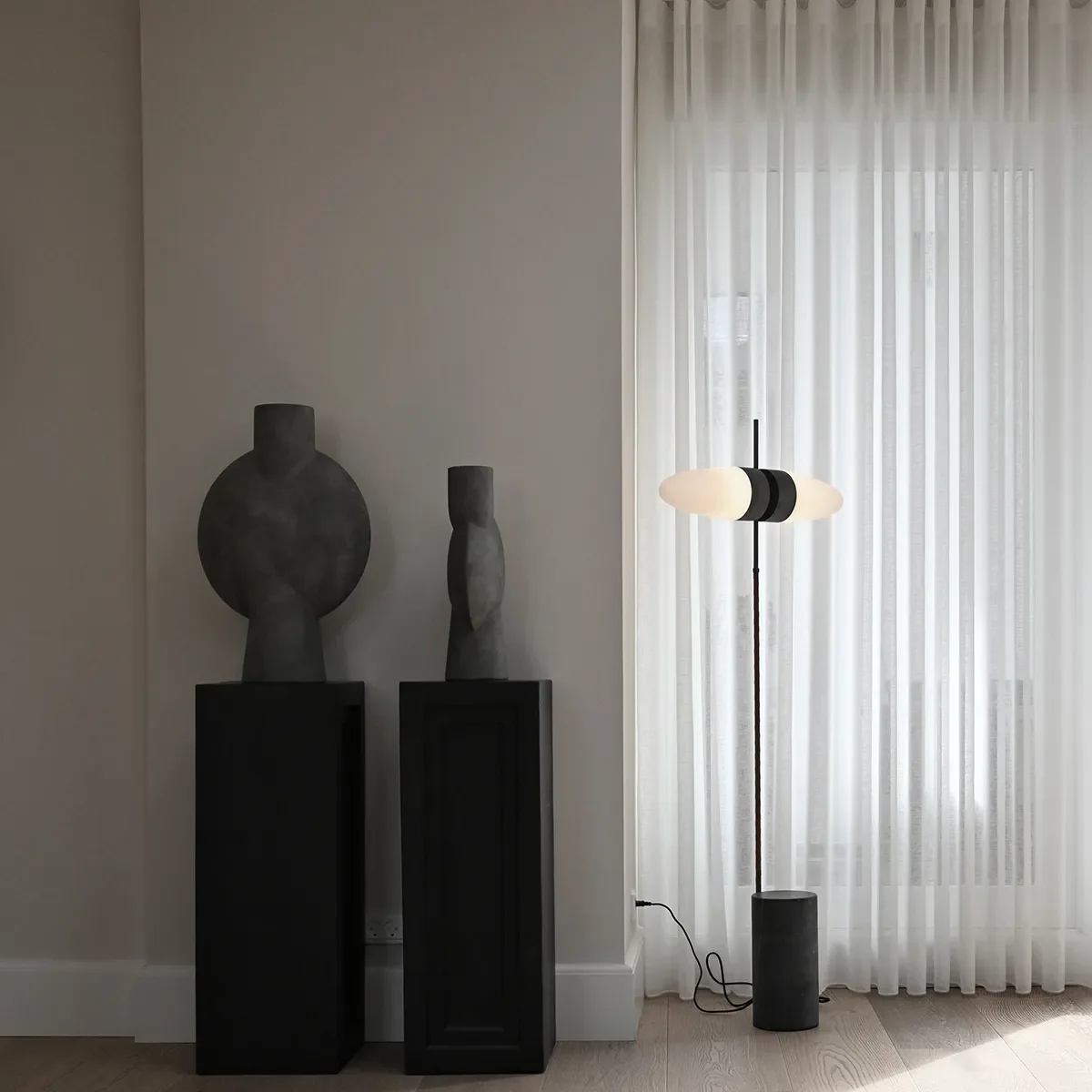 Håndmalet vase Sphere Bubl Hexa Dark Grey H60 cm