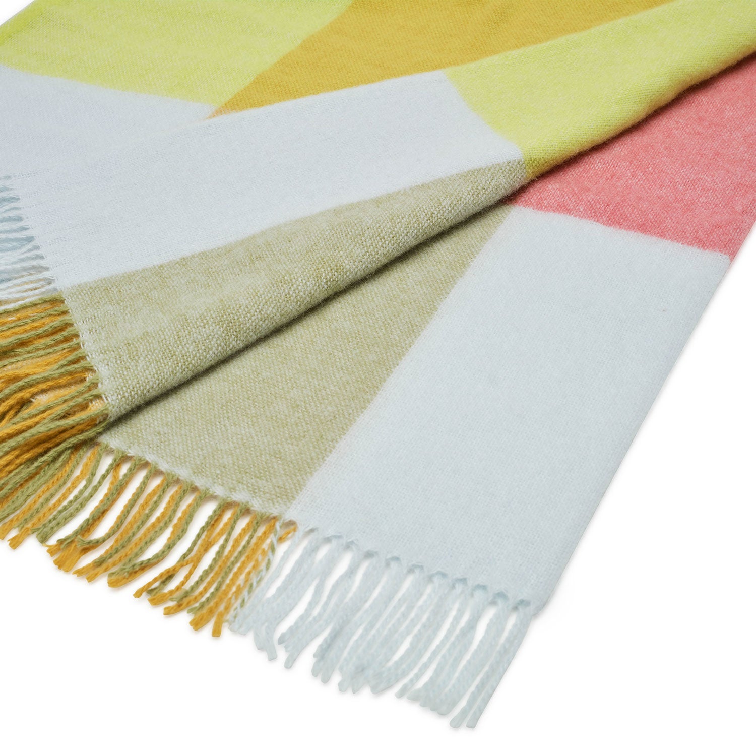 Colour blend blanket spring