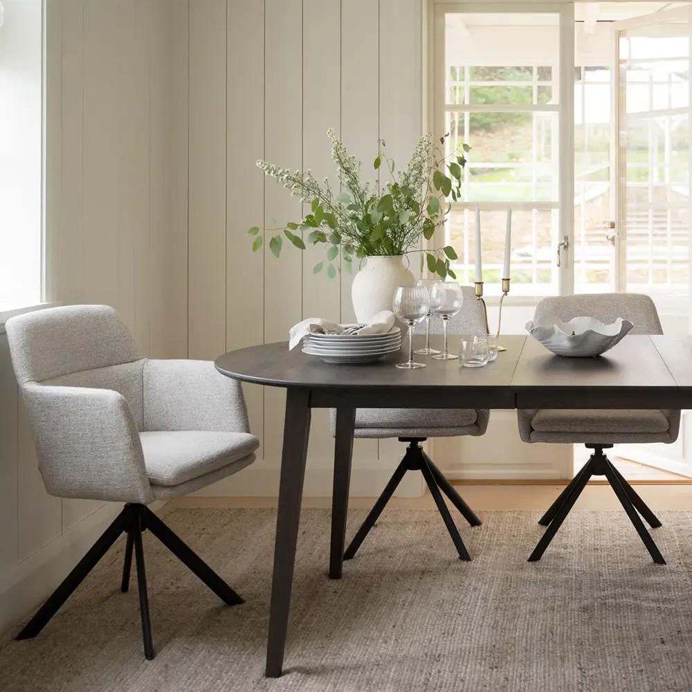 Gladstone stol med armlæn lys beige