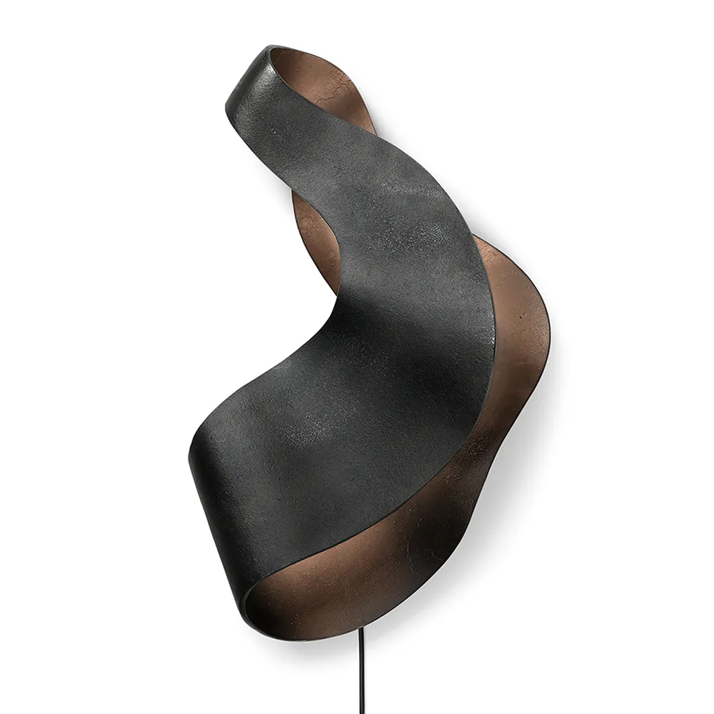 Oyster Wall Lamp - Black