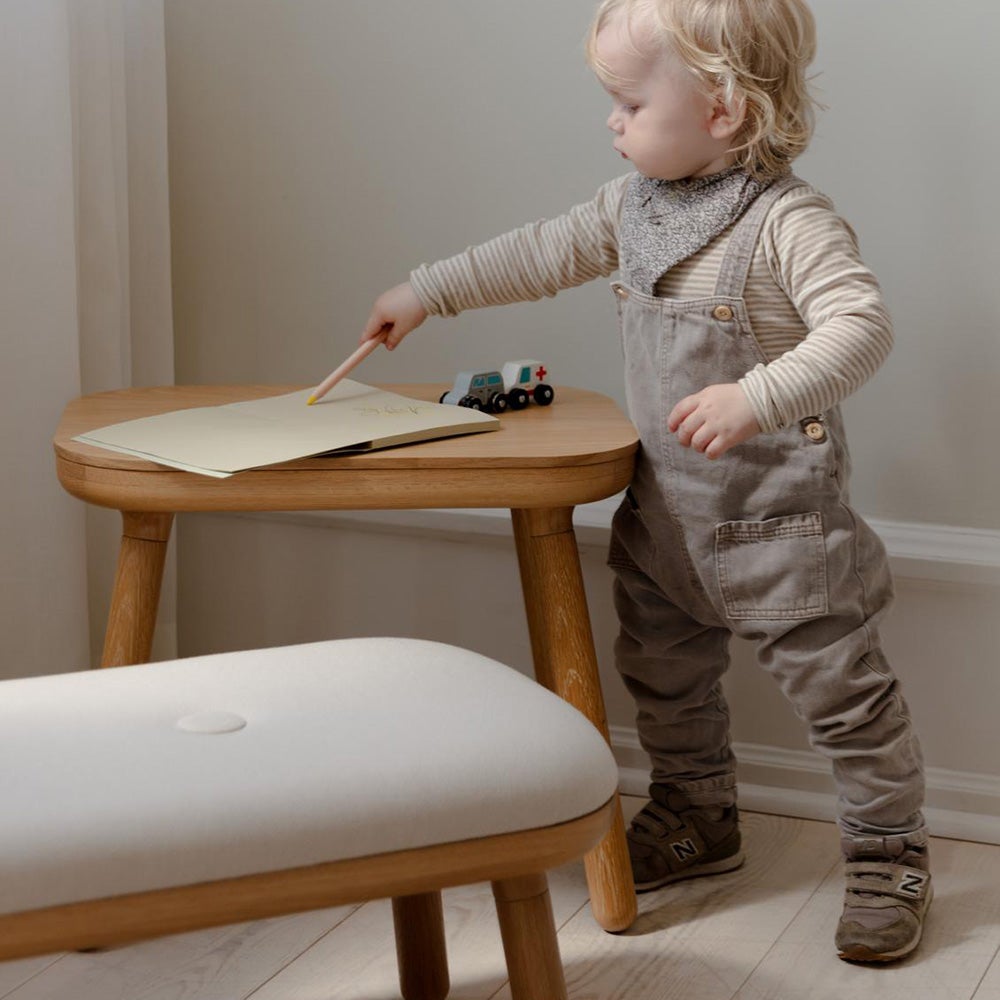 Paff  Lav bænk i egetræ/White Sands