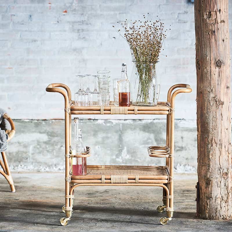 Serveringsvogn Carlo i antik rattan