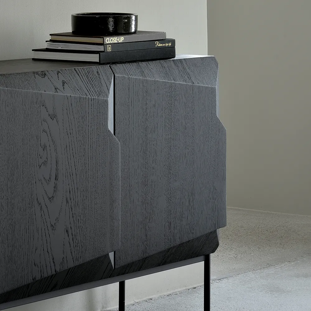 Stairs Skænk 46x150 cm Sort eg