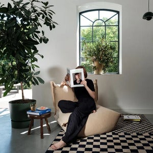 The BonBaron slim cord beige