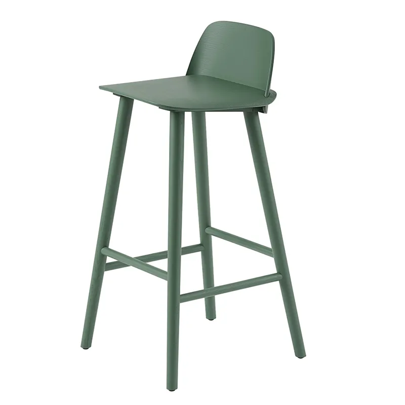 Muuto, Nerd barstol 75 cm - med fodstøtte i metal - Green
