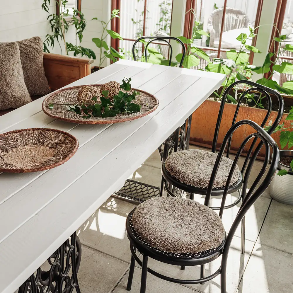 Rund siddepude Ø34 cm Lysebrun