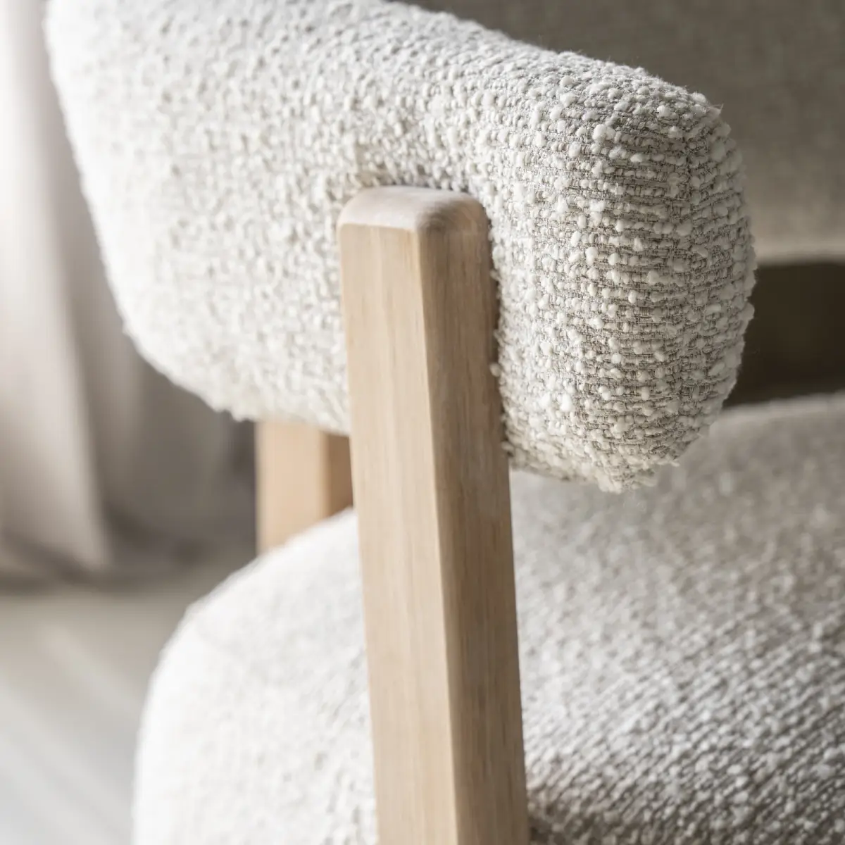 Lola Lænestol - beige Hush
