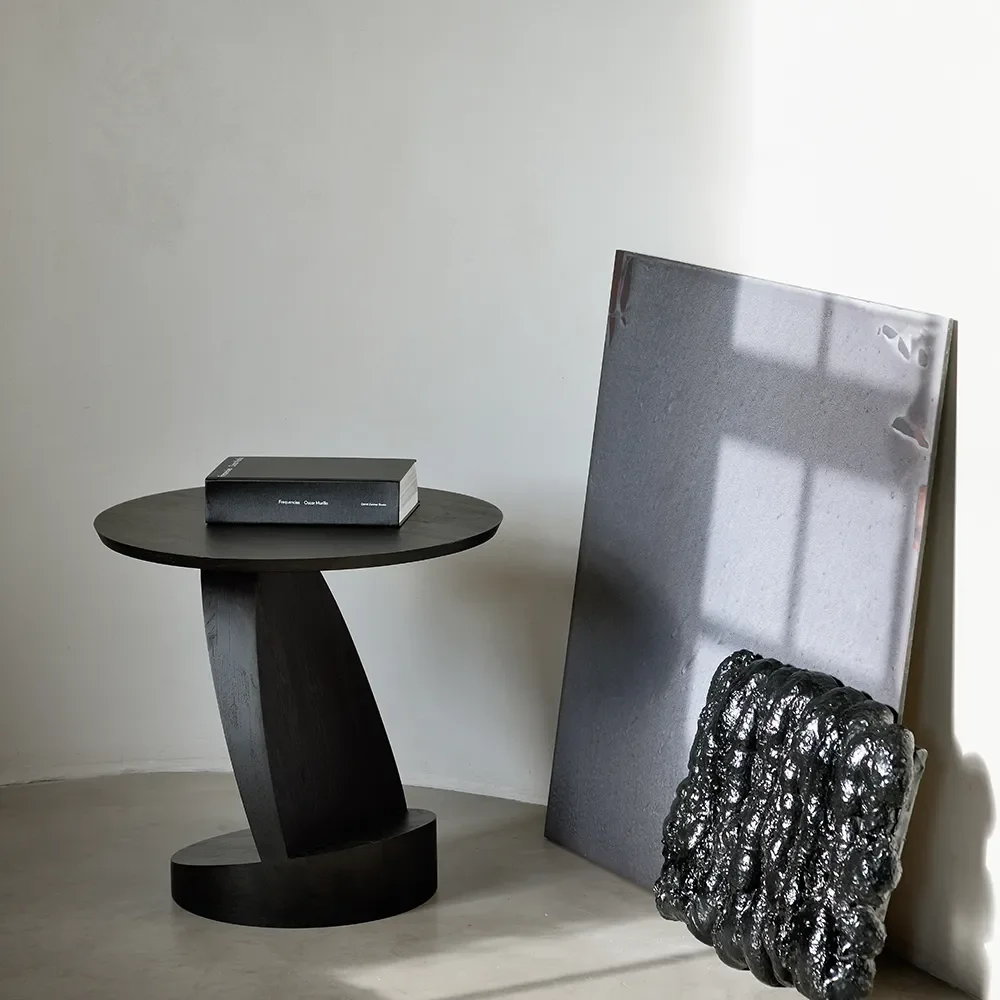 Oblic Side Table Sortlakeret teak