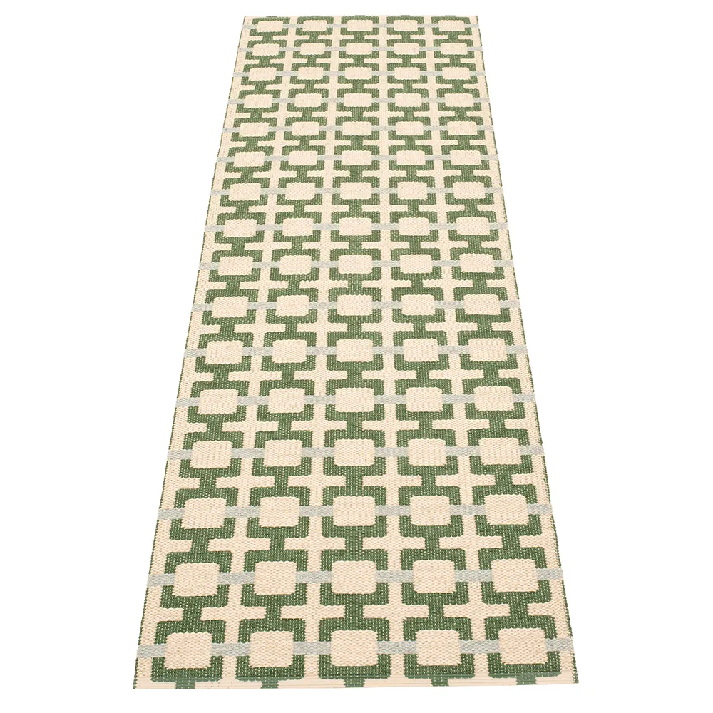 Pappelina, Tom tæppe Leaf/Cream/sage 70 x 240 cm