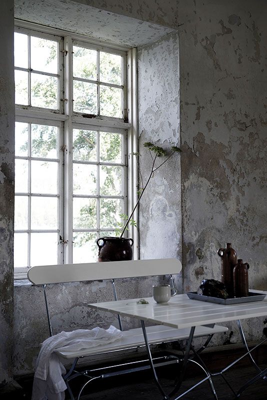 Brewery Group Bord, sofa og 2 stole Hvid