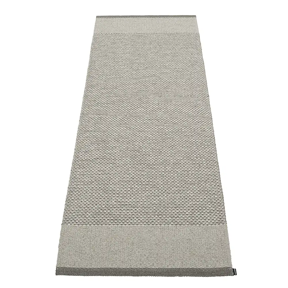 Pappelina, Edit tæppe 85x260 cm Charcoal