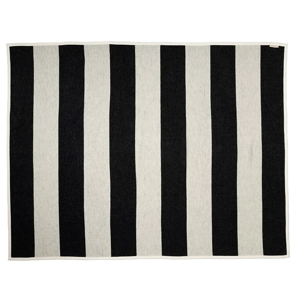 Bob plaid Black/ Vanilla 140 x 180 cm