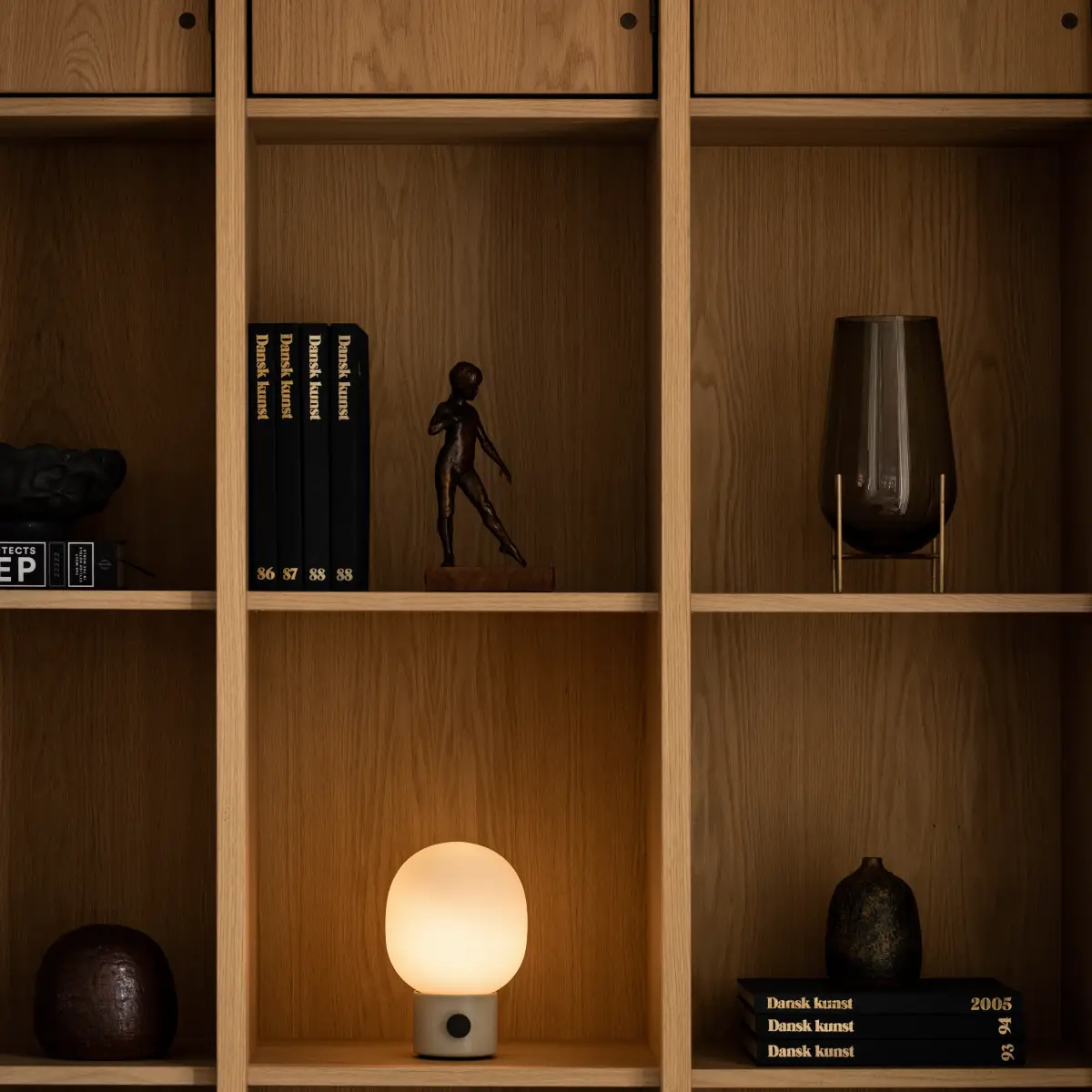 JWDA Bærbar Lampe Stål Alabasthvid