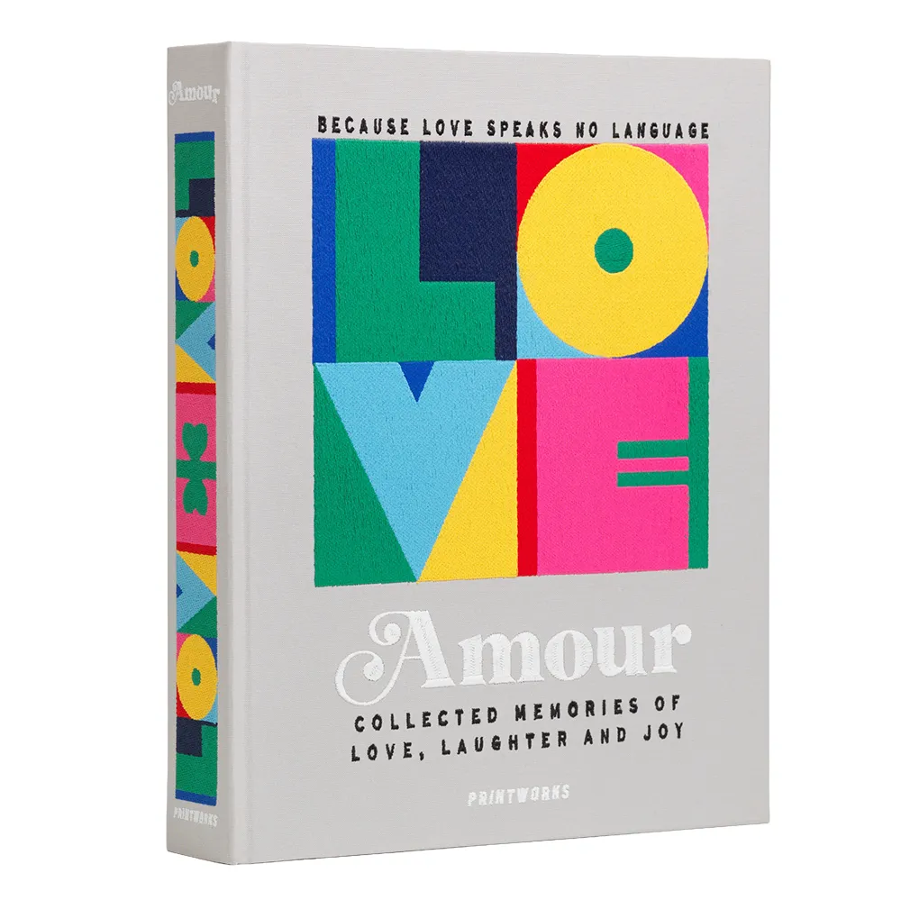 Embroidered Photo Album - Amour