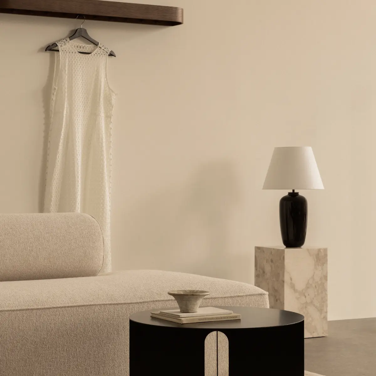 Torso Bordlampe Sort - H57 cm