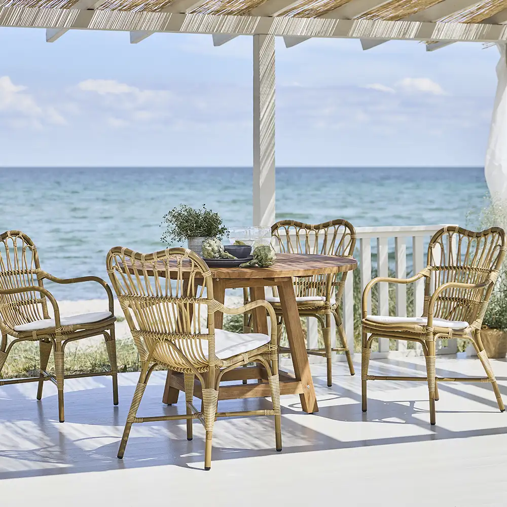 Margret armlænsstol i kunstflet antik