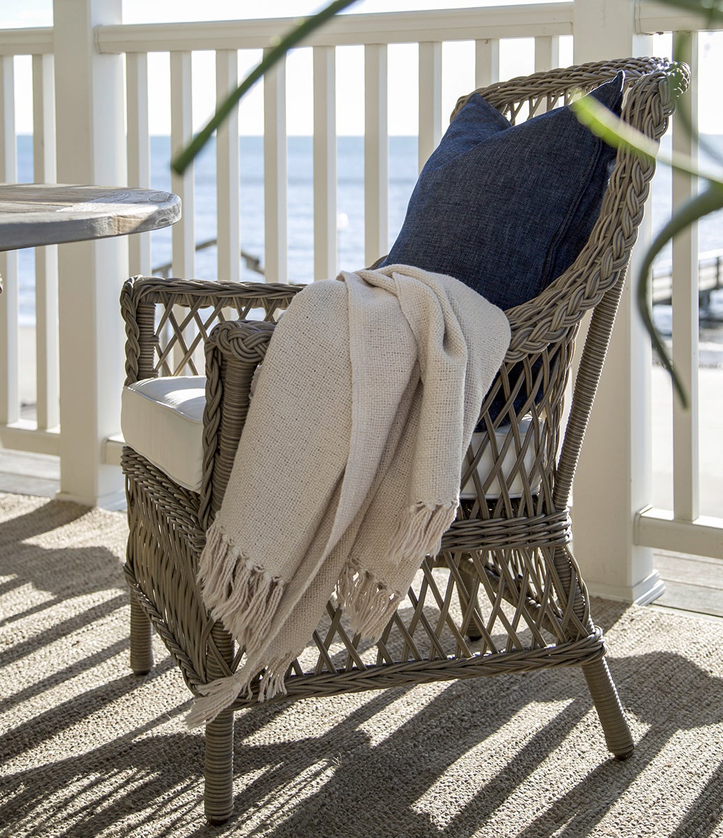 Estelle Stol/Karmstol Polyrattan Artwood