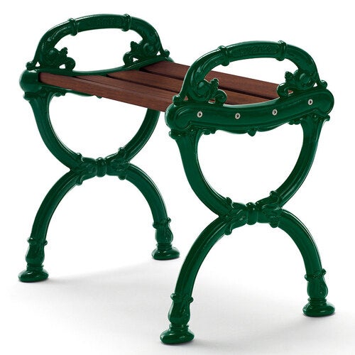 Byarum skammel ender: grøn / træ: brunbejdset fyr