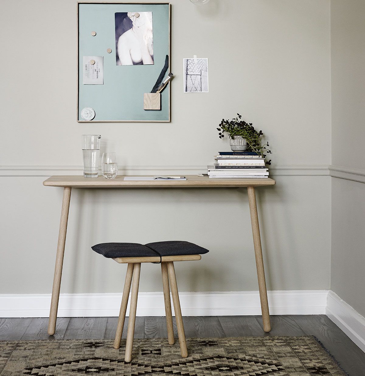 Georg konsolbord i egetræ