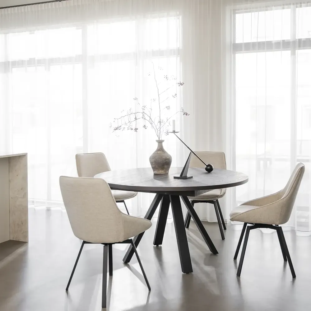 Maddock spisebord Ø135 cm brun eg