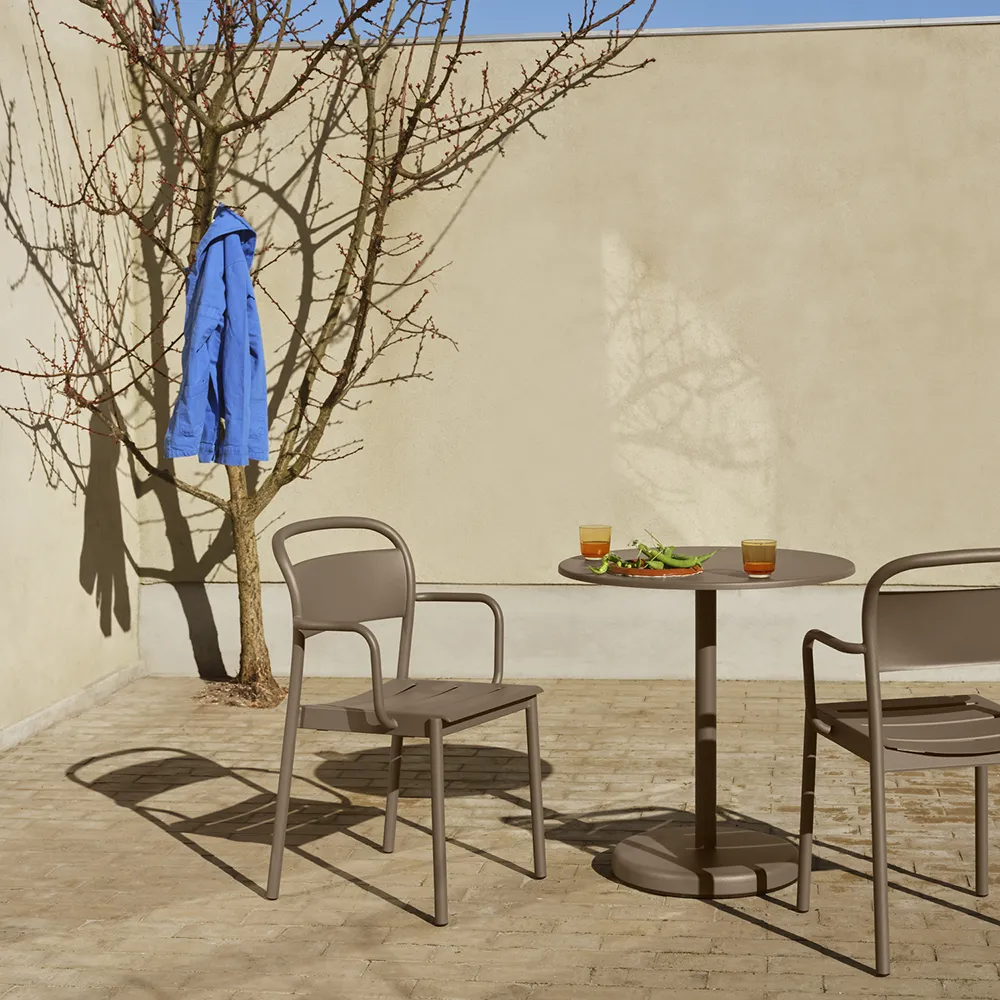 Linear Steel Bistrobord Ø70 Taupe