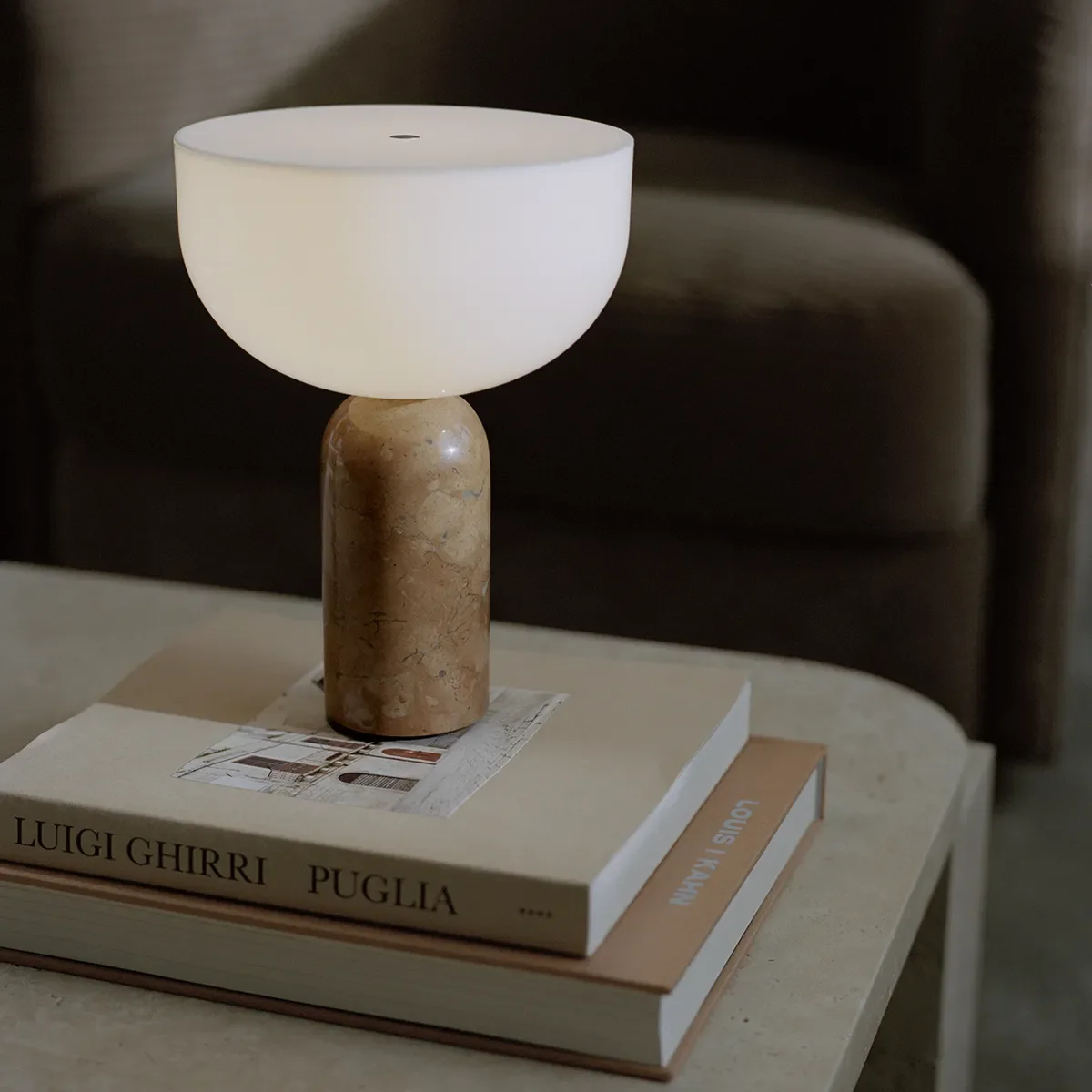 Kizu Bærbar bordlampe Breccia Pernice