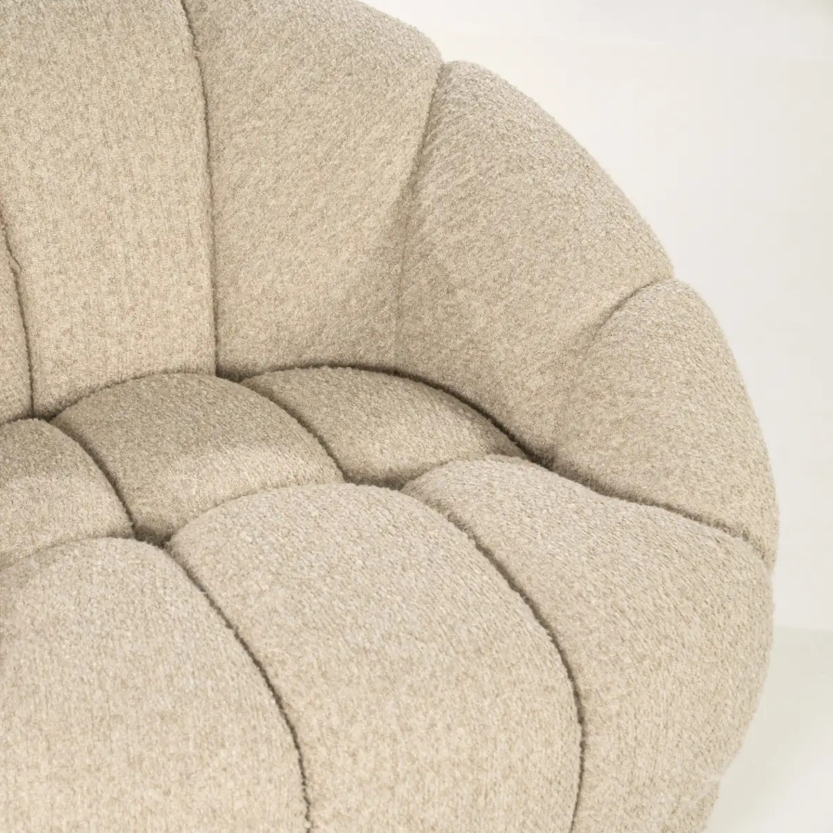 Tina Lænestol - beige Flou