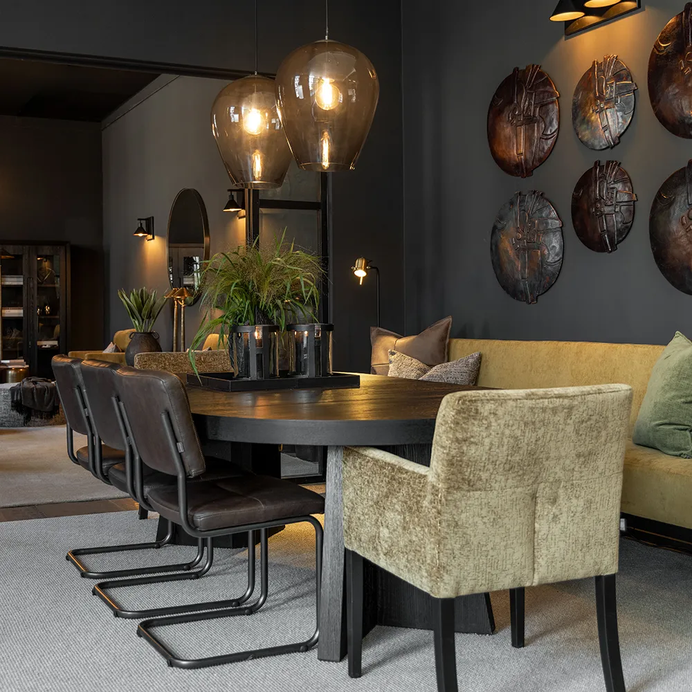 Trent Udtræksbord 130-250x130 cm Sort