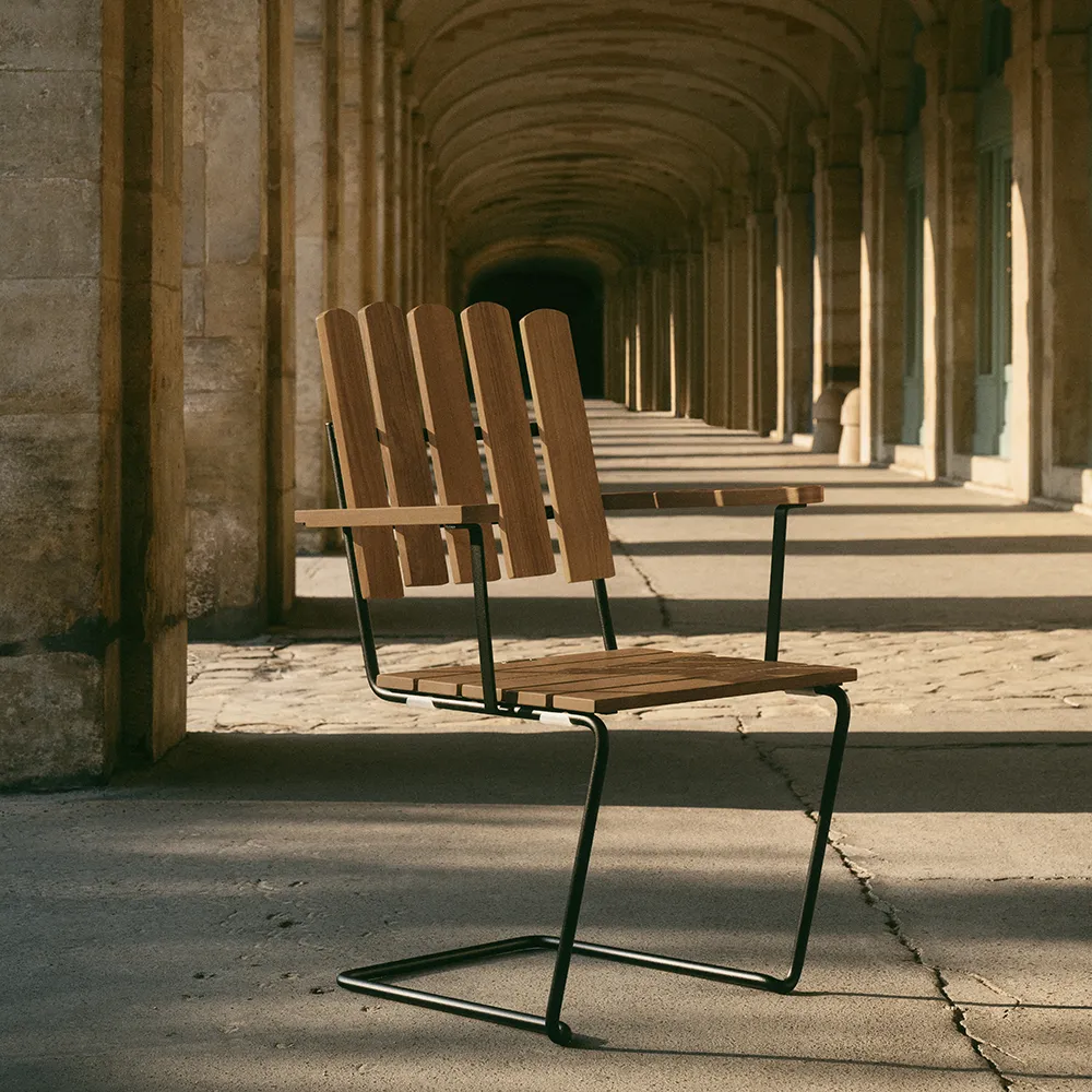 A2 Lænestol olieret eg / sort stel