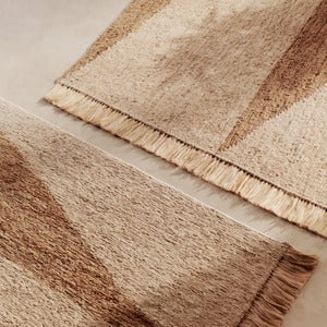 Studie Tæppe 140x200 cm- Natural/Off-white