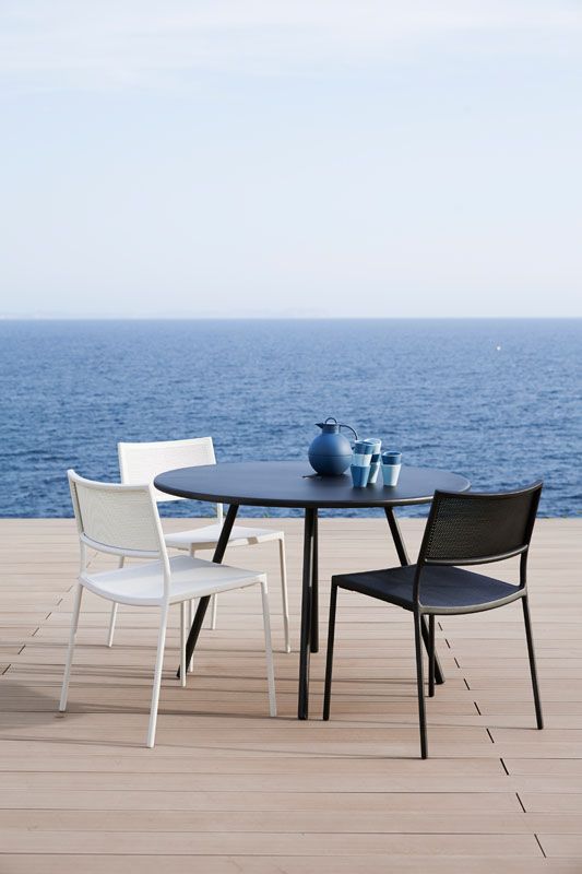 Area spisebord lava grå 